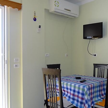 Modern Sea View Apartment Ksamil Exteriér fotografie